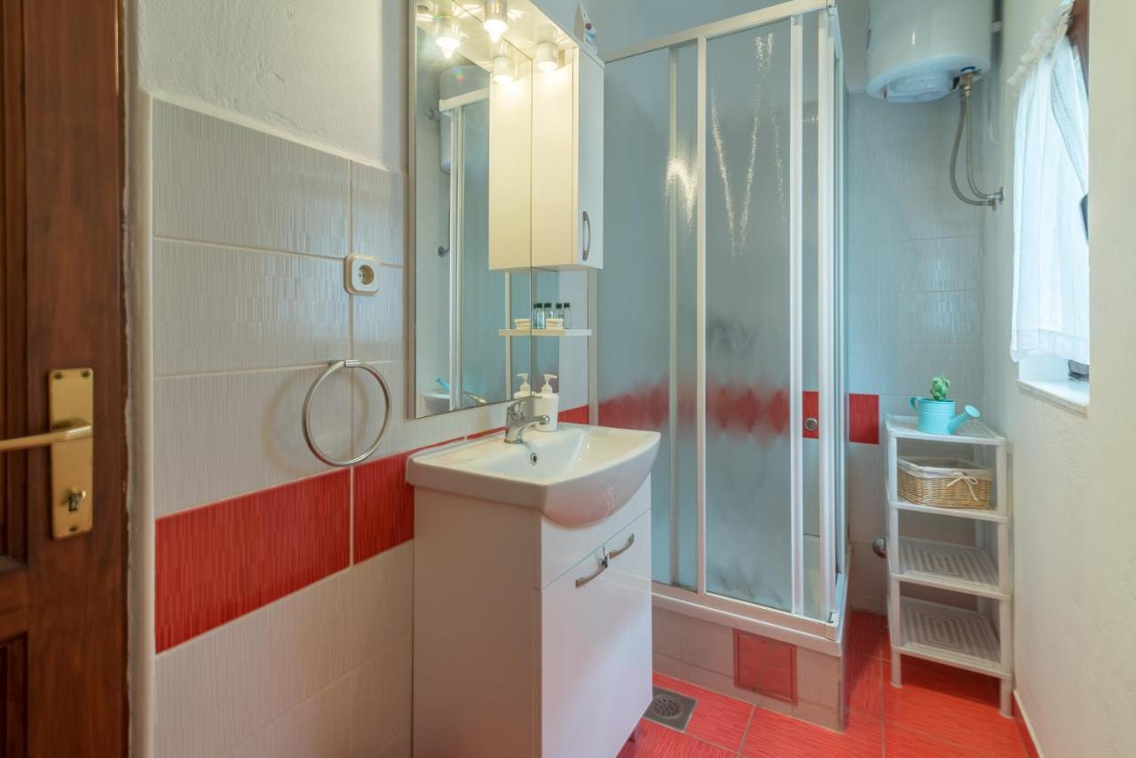 Apartments Bepina Biograd Na Moru Luaran gambar