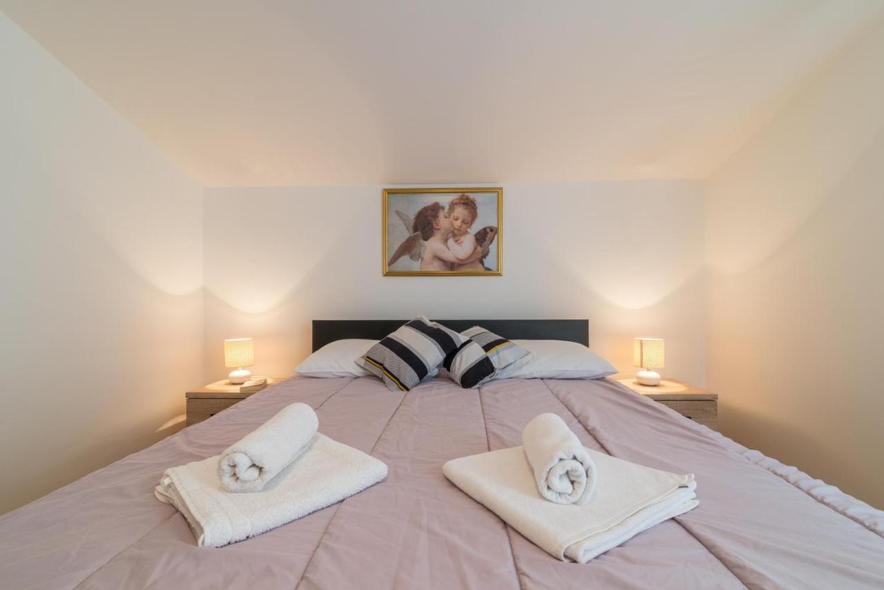 Apartments Bepina Biograd Na Moru Luaran gambar