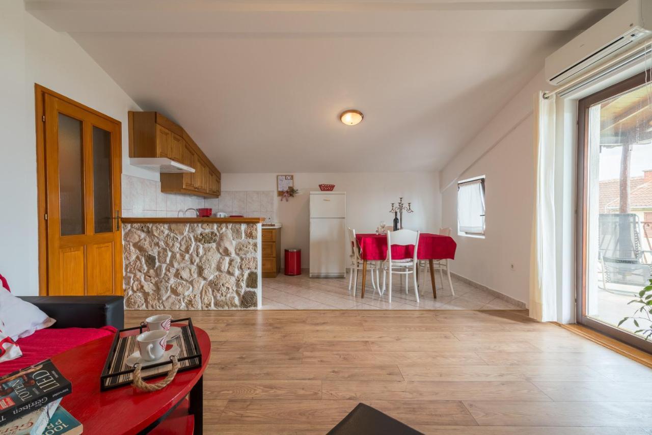 Apartments Bepina Biograd Na Moru Luaran gambar