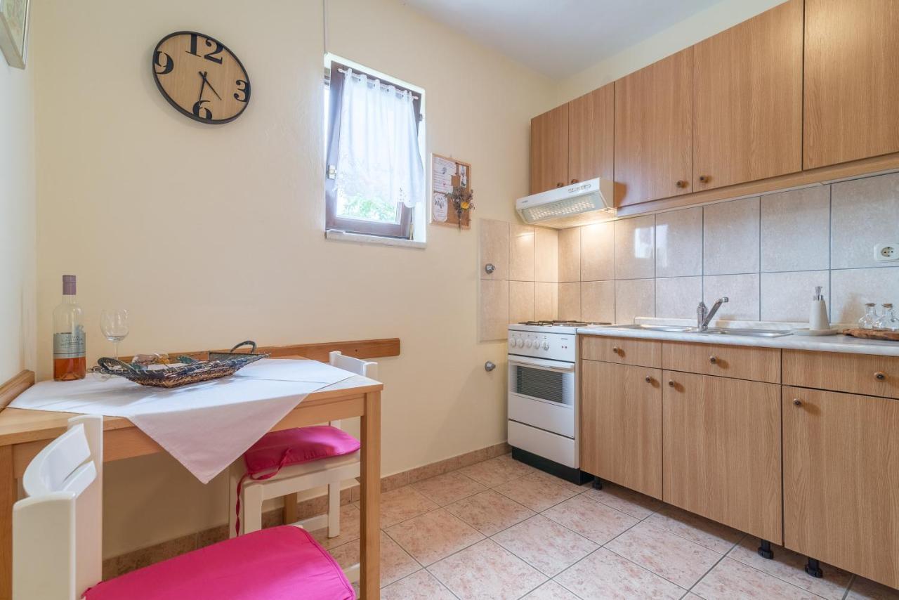 Apartments Bepina Biograd Na Moru Luaran gambar