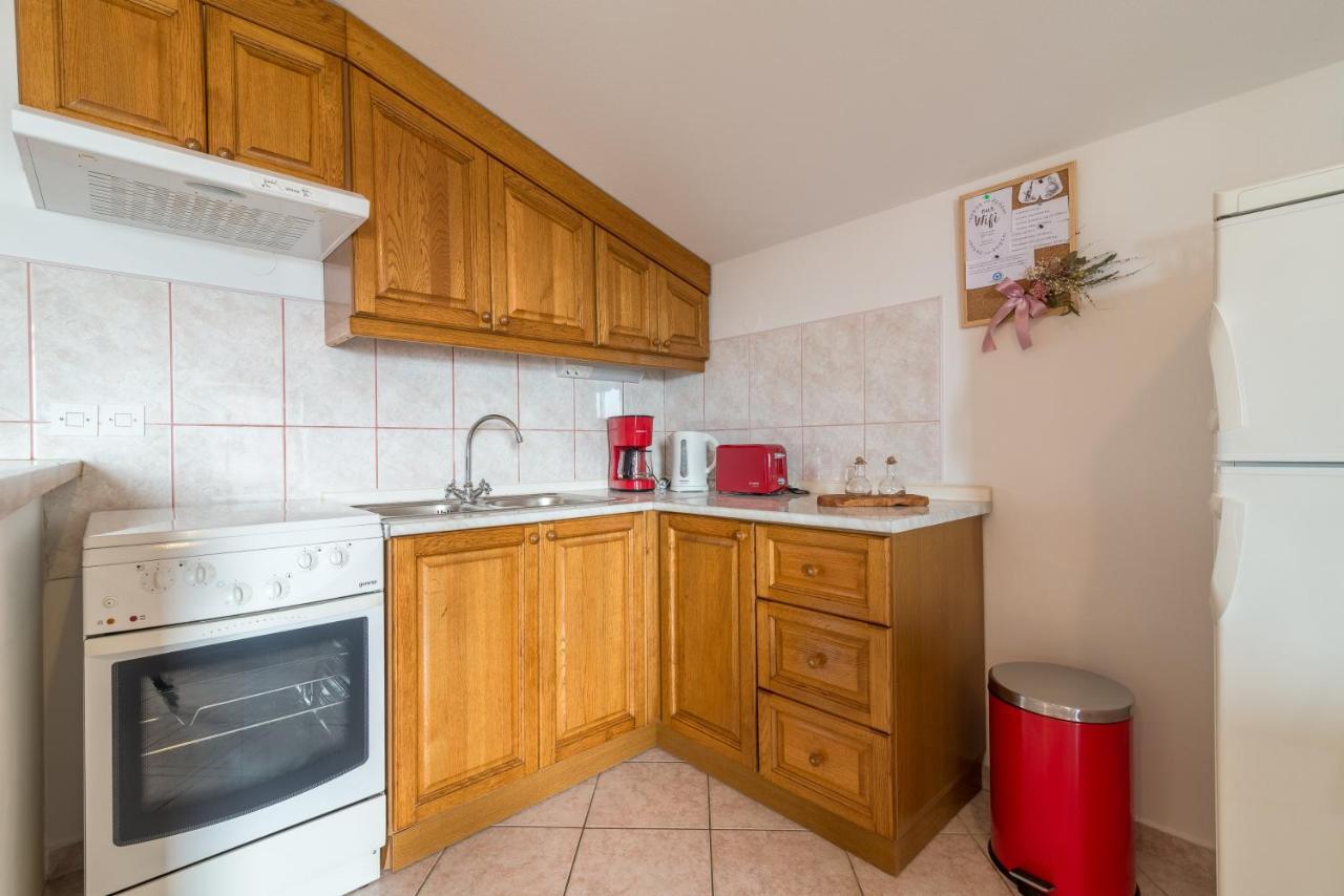 Apartments Bepina Biograd Na Moru Luaran gambar