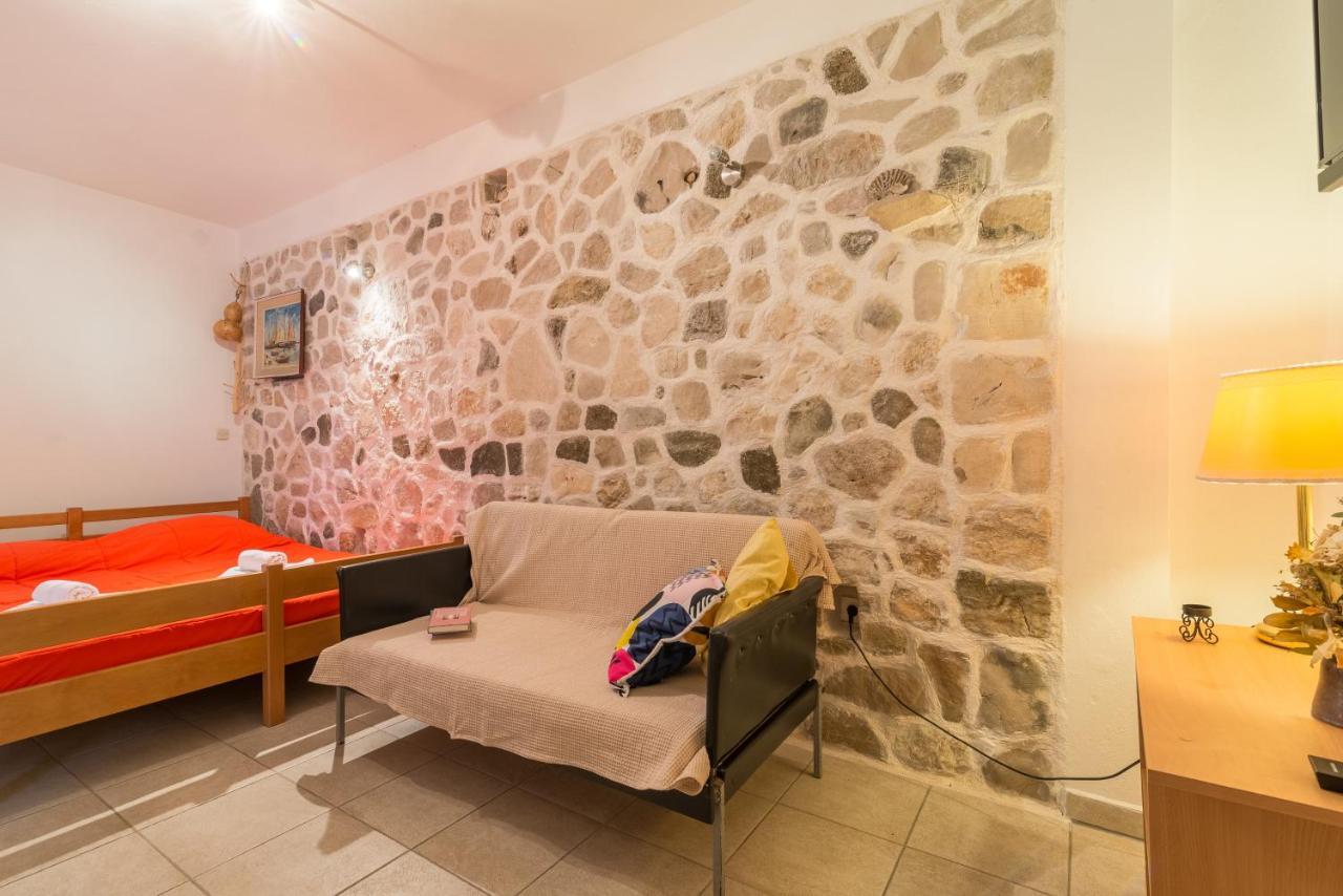 Apartments Bepina Biograd Na Moru Luaran gambar